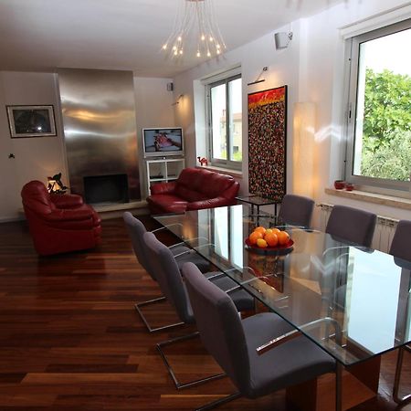 Apartment Lycia Rovinj Bagian luar foto