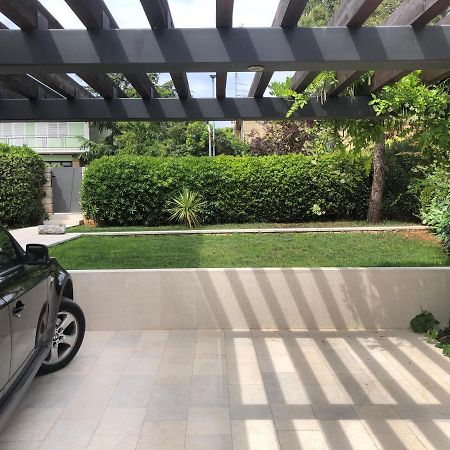 Apartment Lycia Rovinj Bagian luar foto